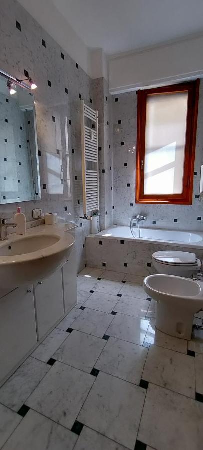 Pisa Central Station Room Rent Экстерьер фото