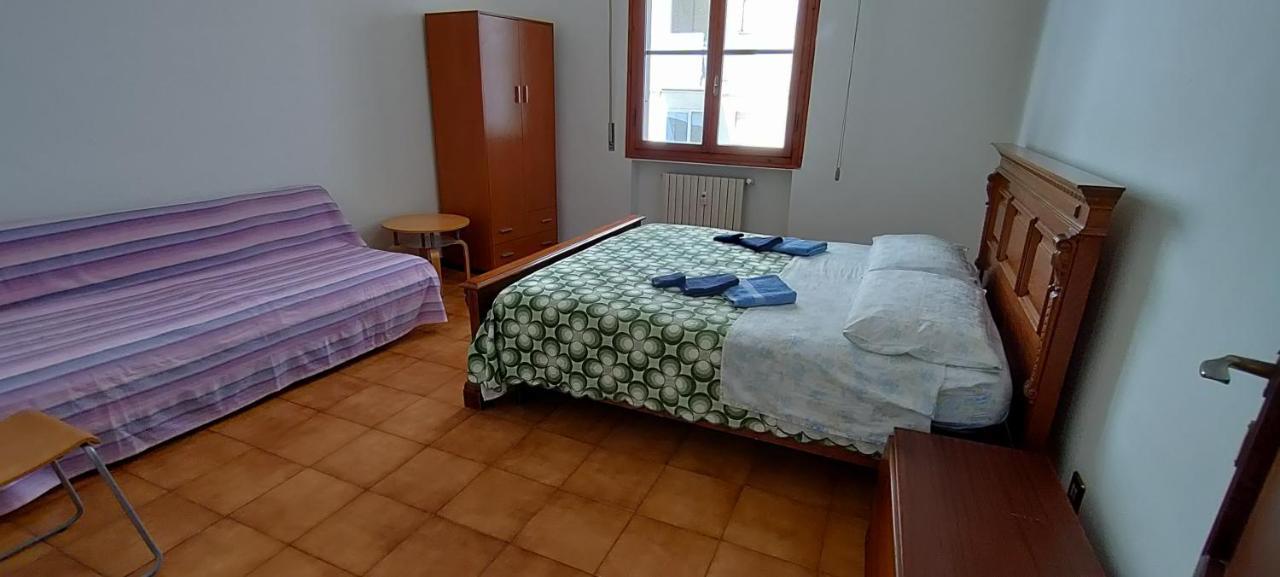 Pisa Central Station Room Rent Экстерьер фото